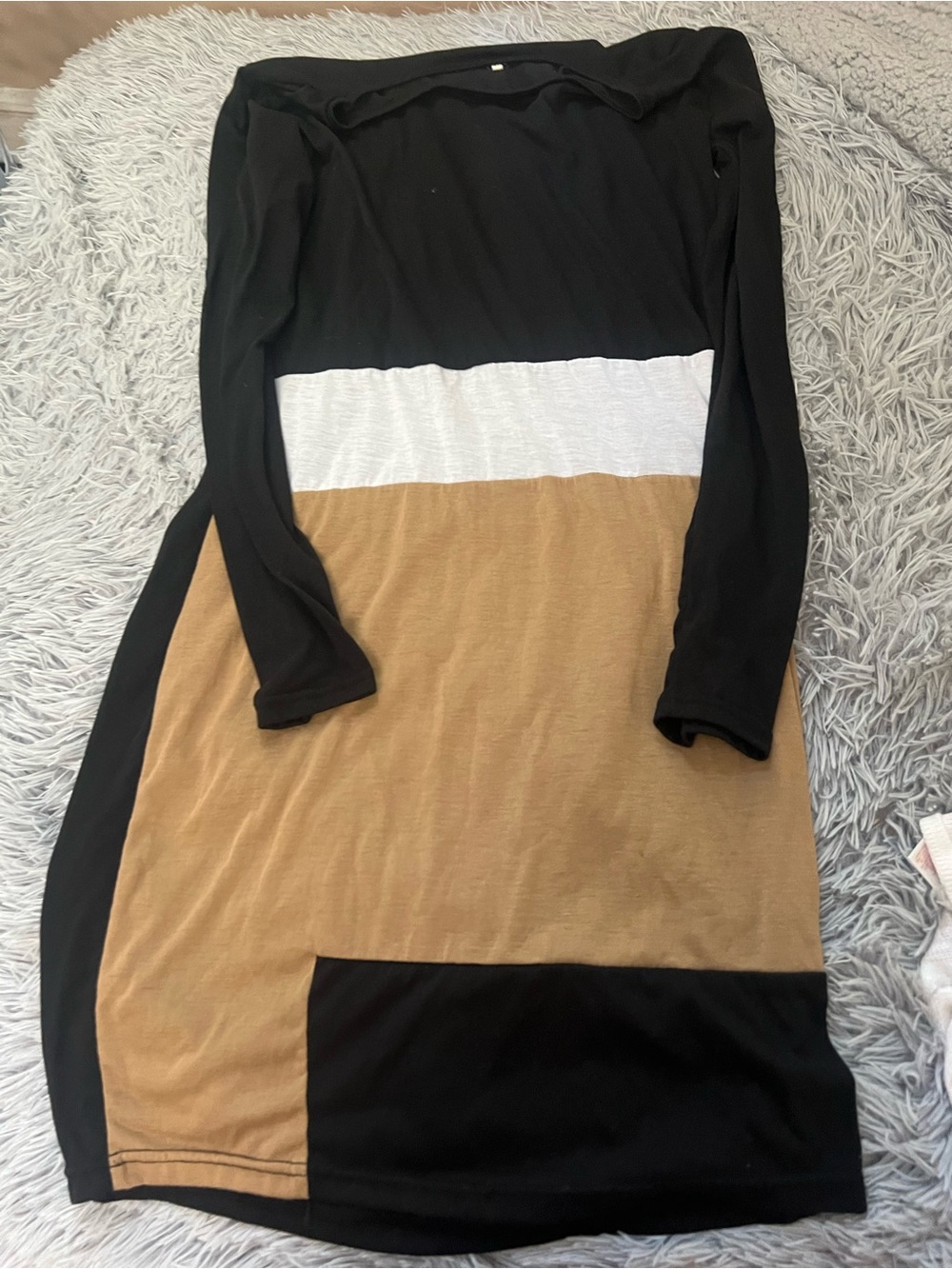 🌷4/30 Colorblock Long Sleeve Dress in Black, White & Tan